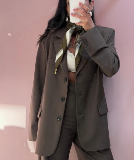 BLAZER OVER CON APERTURA POSTERIORE V26036