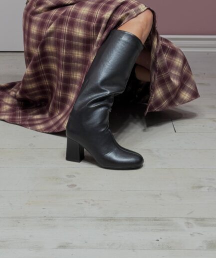 STIVALI GAMBALE ALTO CON TACCO MP177